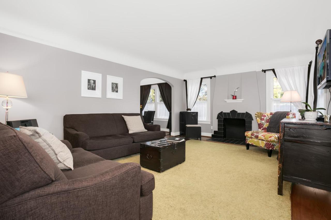 Chelsea Station Inn Сиэтл Экстерьер фото